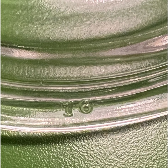 Vintage Pyrex Glass Lid 16 P 8 1 G for round casserole baking dish cover only - Picture 6 of 7